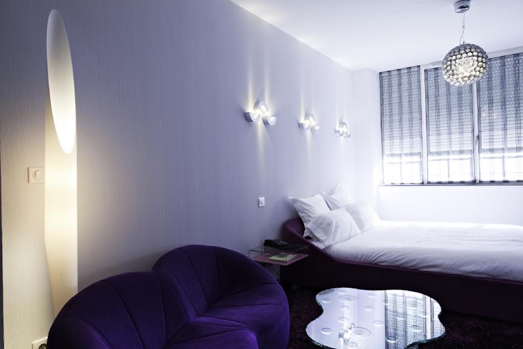 Hotel La Belle Meuniere Royat Esterno foto